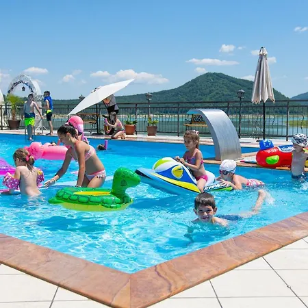 Комплекс Овеч Hotel